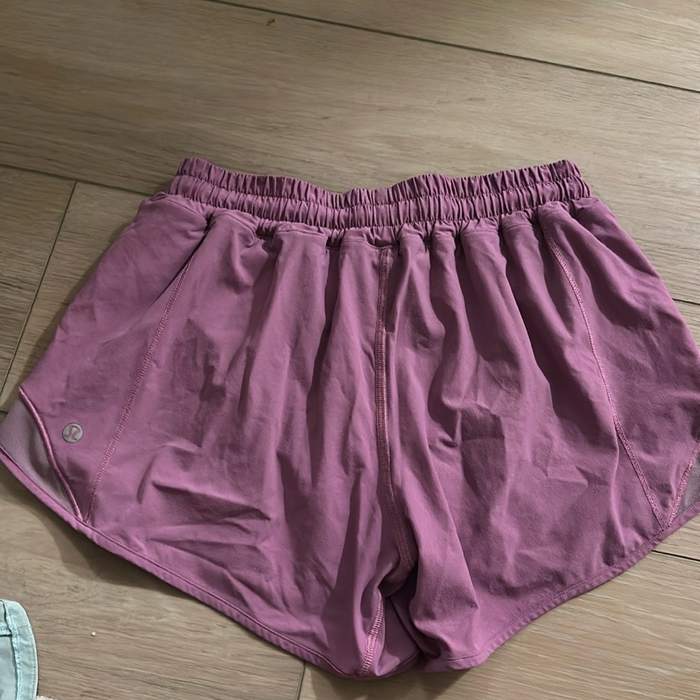 Pink Lululemon Hotty Hot shorts 4” size 6